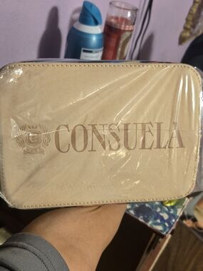 Sophie Wedge

Handbag